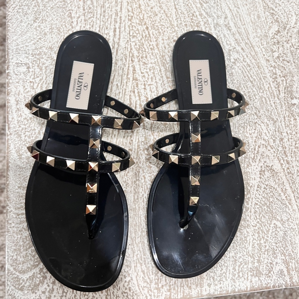 Authentic Valentino Women Sandals